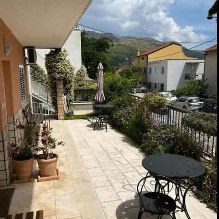 Apartment Cezar