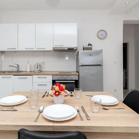 Cezar Appartement Stobreč